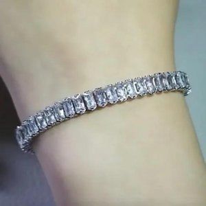 NEW STERLING SILVER PRINCESS CUT DIAMOND BRACELET, NICE BRACELET, CUTE BRACELET